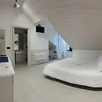 Appartement Sienemia, Mansarda A 5 Minuti Da Porta Susa E Piazza Statuto *