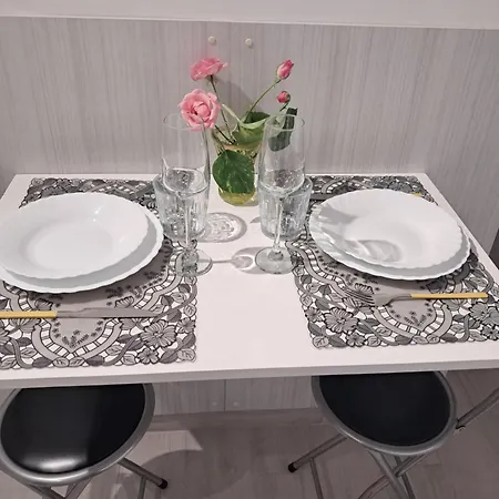 Apartman Sienemia, Mansarda A 5 Minuti Da Porta Susa E Piazza Statuto