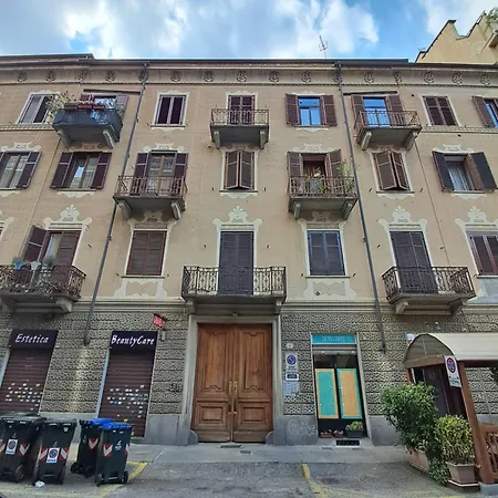 Sienemia, Mansarda A 5 Minuti Da Porta Susa E Piazza Statuto Torino