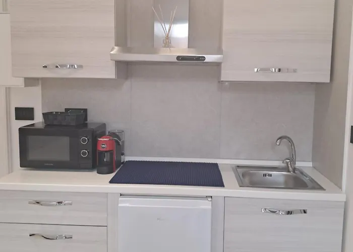 Sienemia, Mansarda A 5 Minuti Da Porta Susa E Piazza Statuto Apartamento Turín