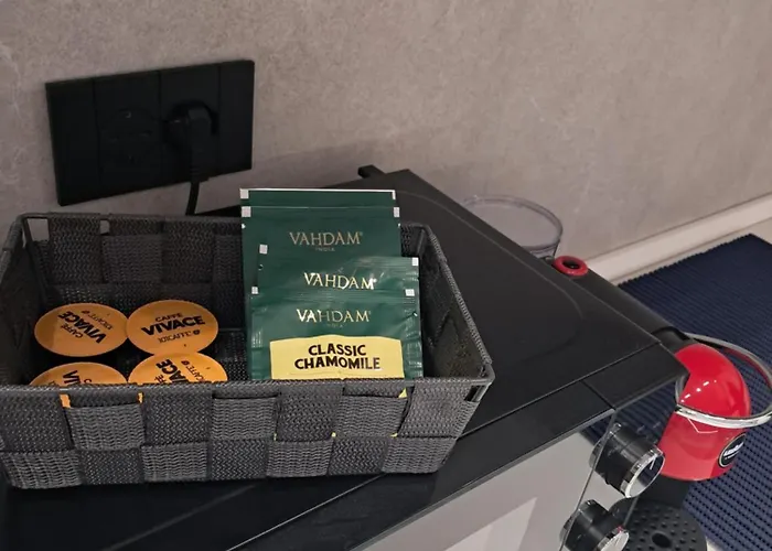 Lejlighed Sienemia, Mansarda A 5 Minuti Da Porta Susa E Piazza Statuto Torino